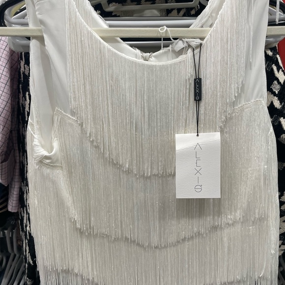 Alexis cropped fringe top - Picture 2 of 3